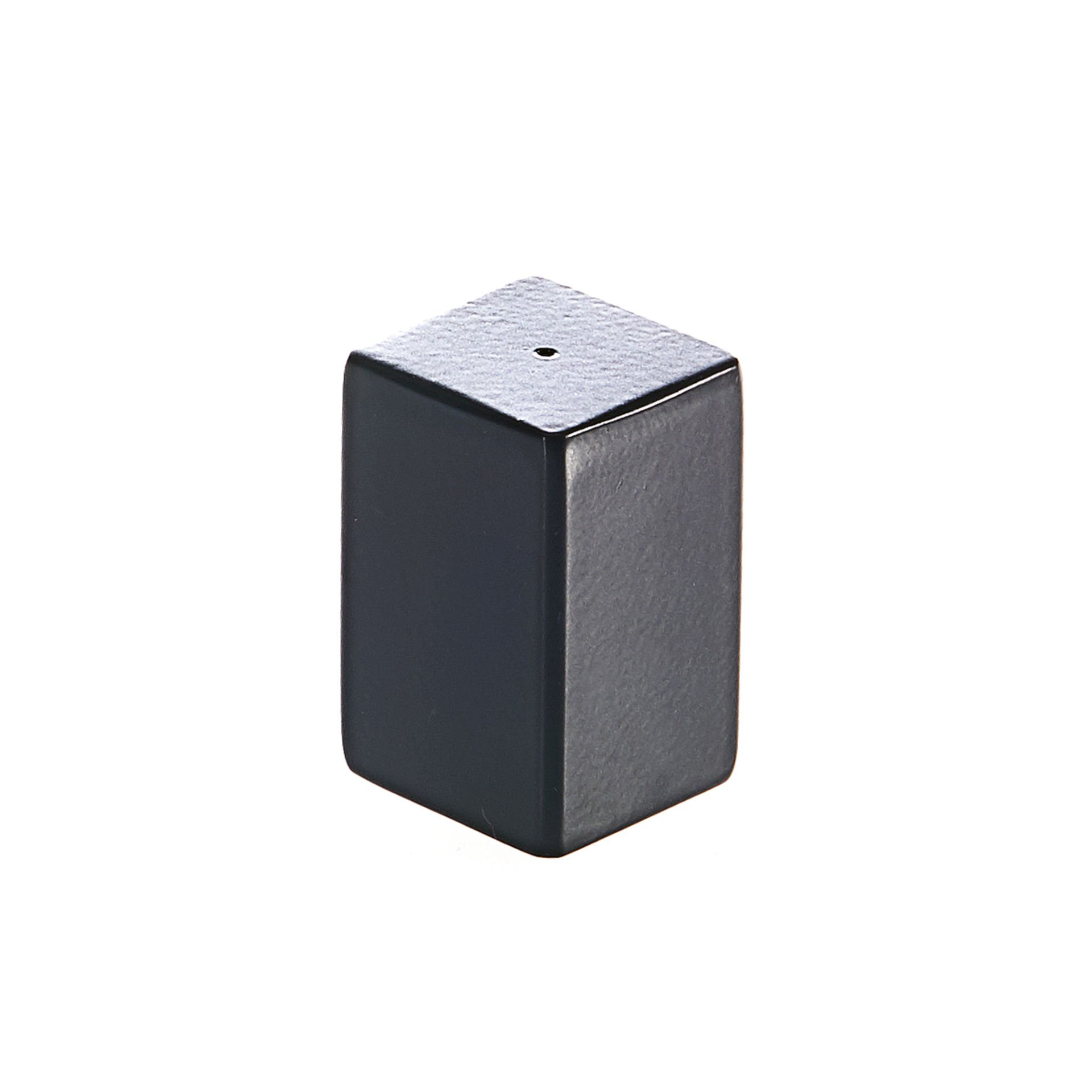 GROOVY KARE BODUR BİBERLİK SİYAH ÇAP 4*4*6 cm (TUZLUK TIPASI PLASTİKTİR)